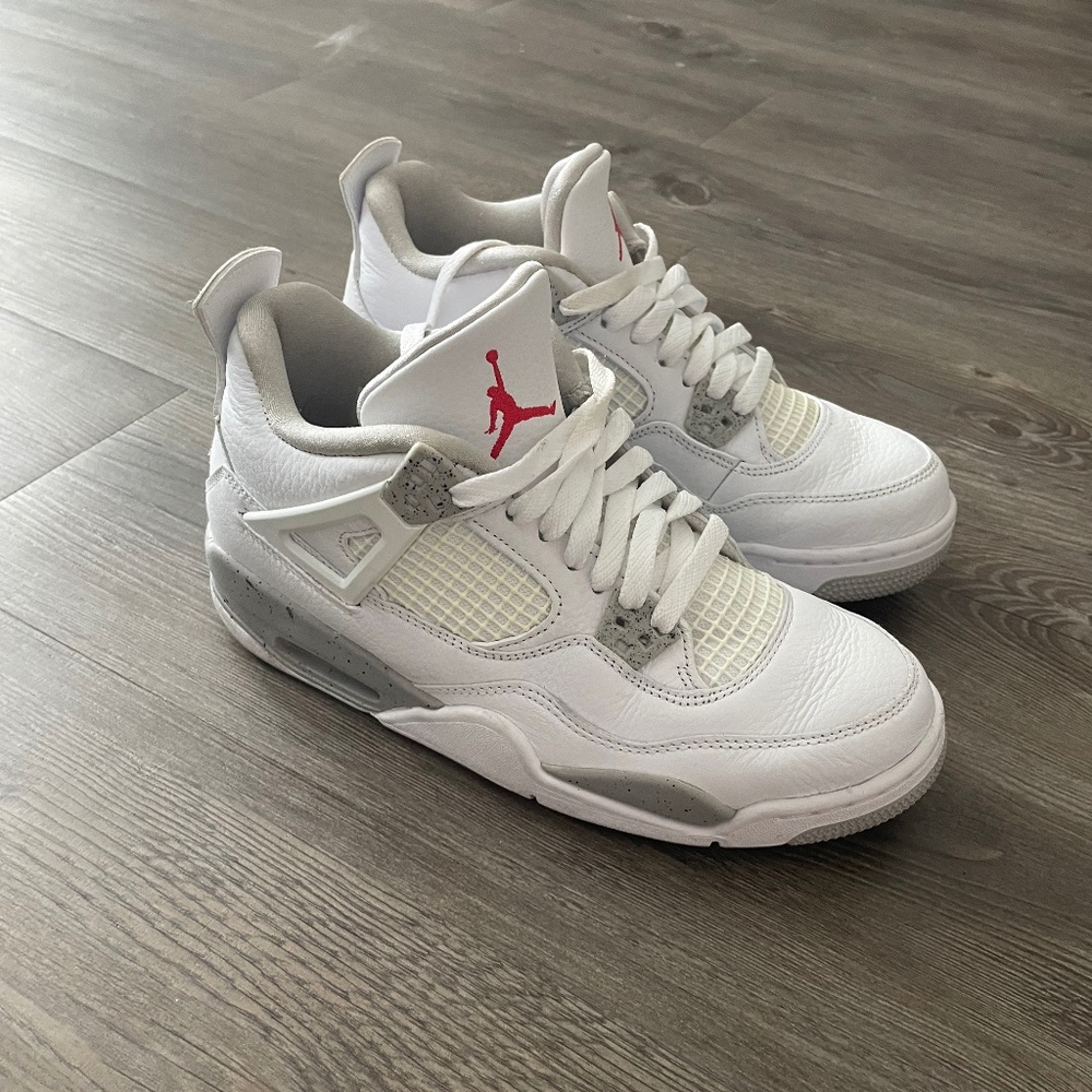 Air Jordan 4 Retro White Oreo 2021